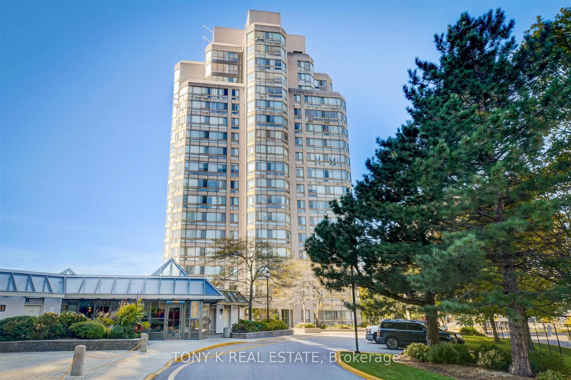 3231 Eglinton Avenue E 205b, Toronto E08, ON M1J 3N5