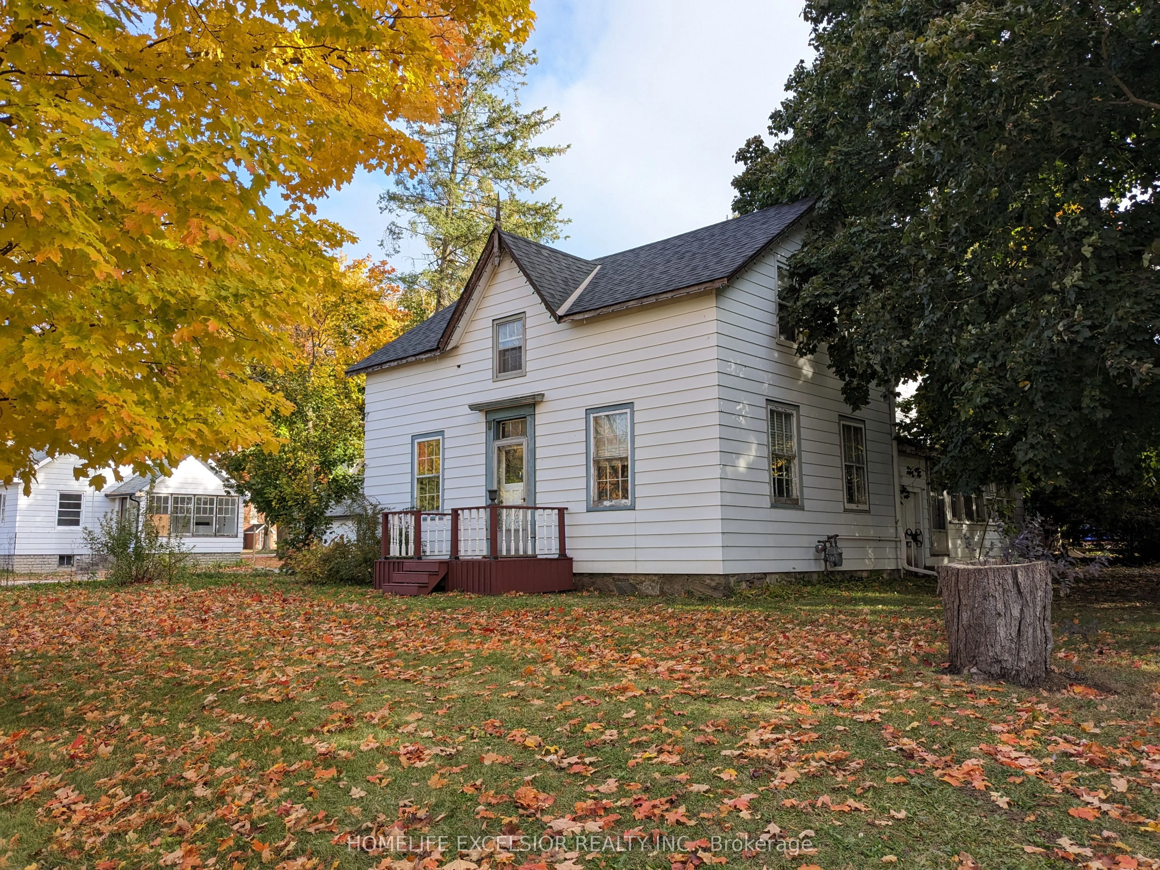 3245 Simcoe Street N MF/2ND, Oshawa, ON L1H 7K4