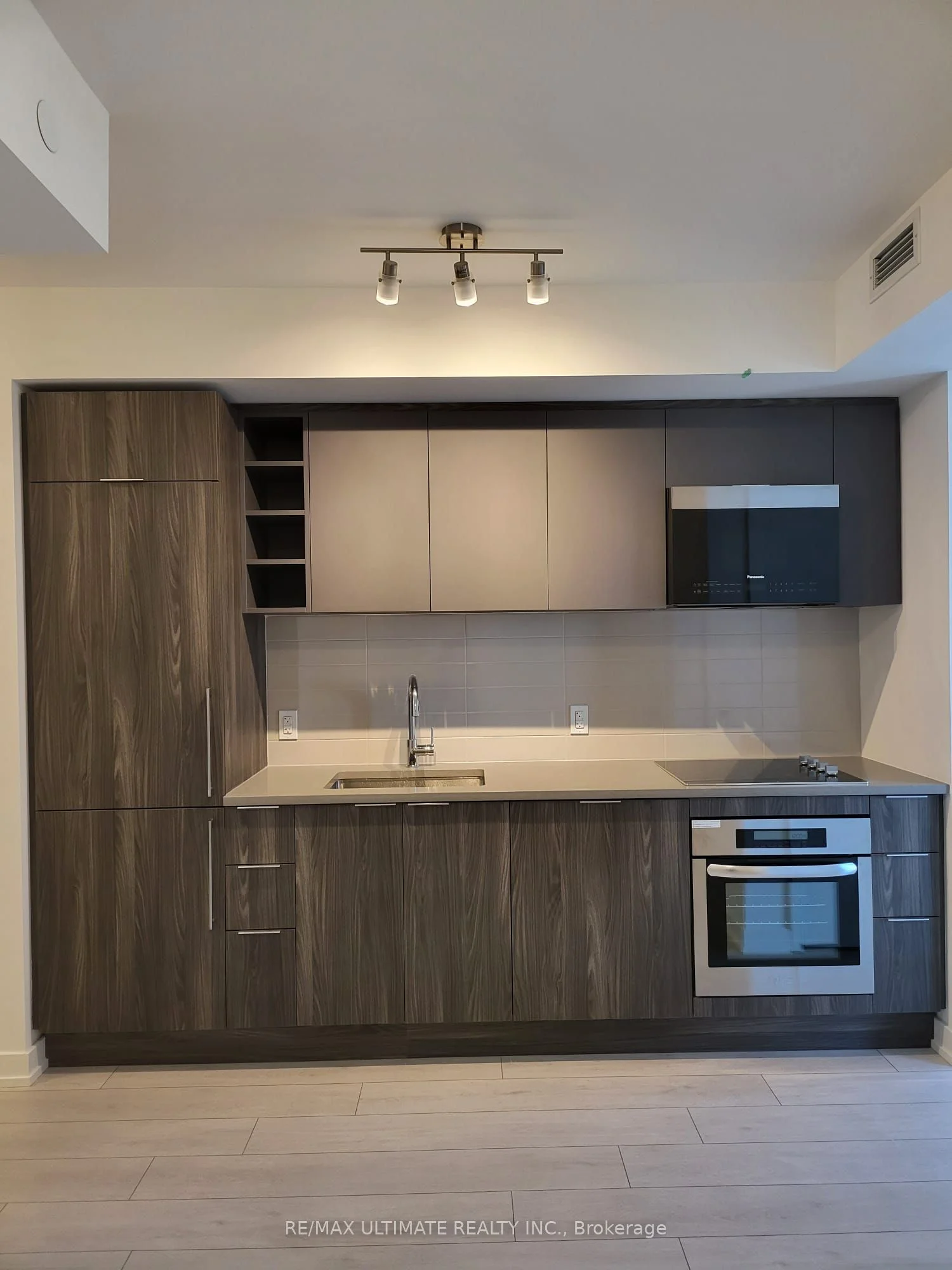 2031 Kennedy Road 1117, Toronto E07, ON M1T 0B8