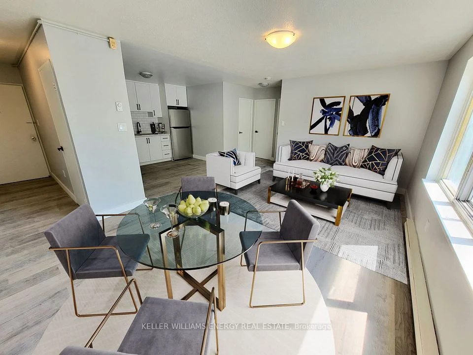 290 Anderson Avenue Unit 6, Oshawa, ON L1J 2N7