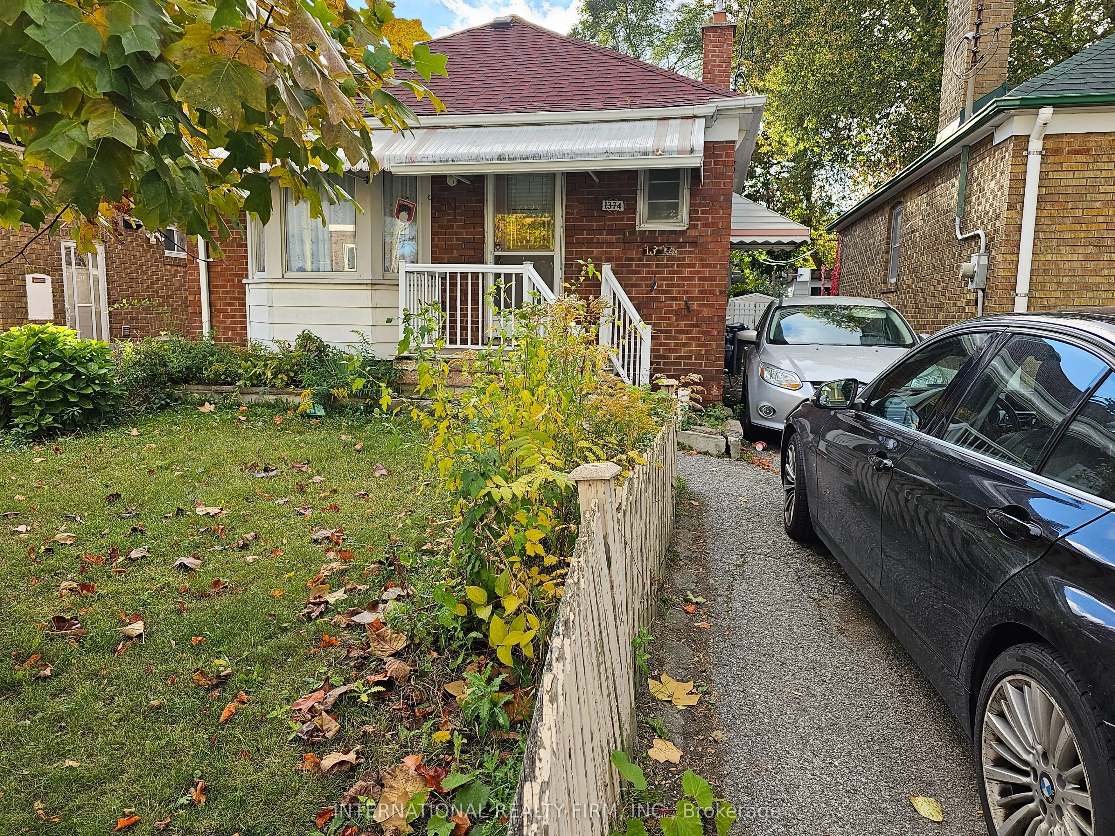 1374 Woodbine Avenue Main Fl, Toronto E03, On M4c 4g5