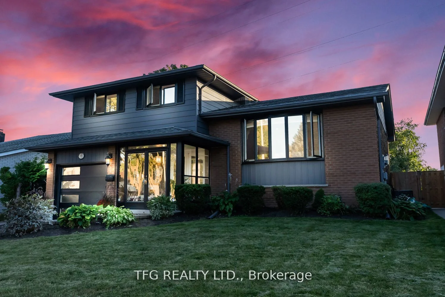 956 Downing Court, Oshawa, ON L1G 7R5