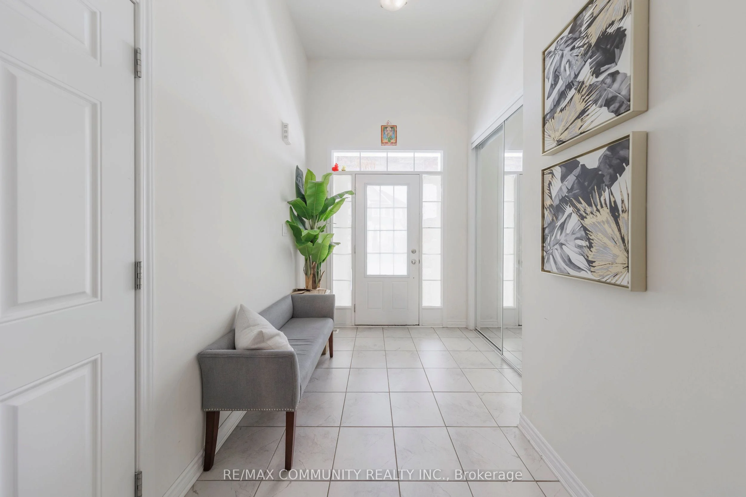 1030 Belcourt Street, Pickering, ON L1X 0G3