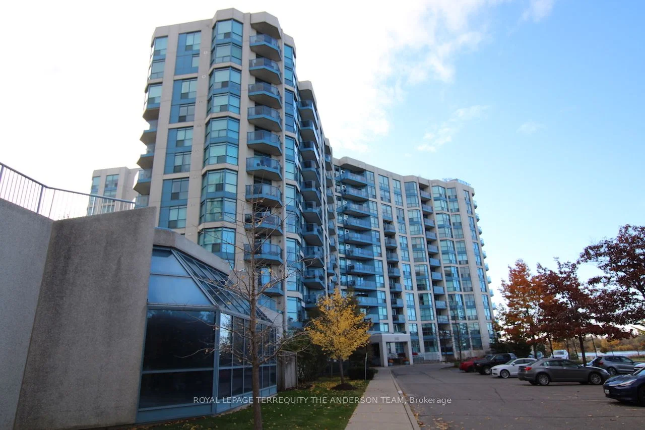 340 Watson Street 107, Whitby, ON L1N 9G1