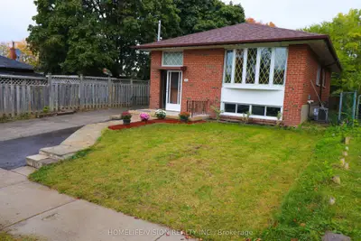 Detached in Toronto