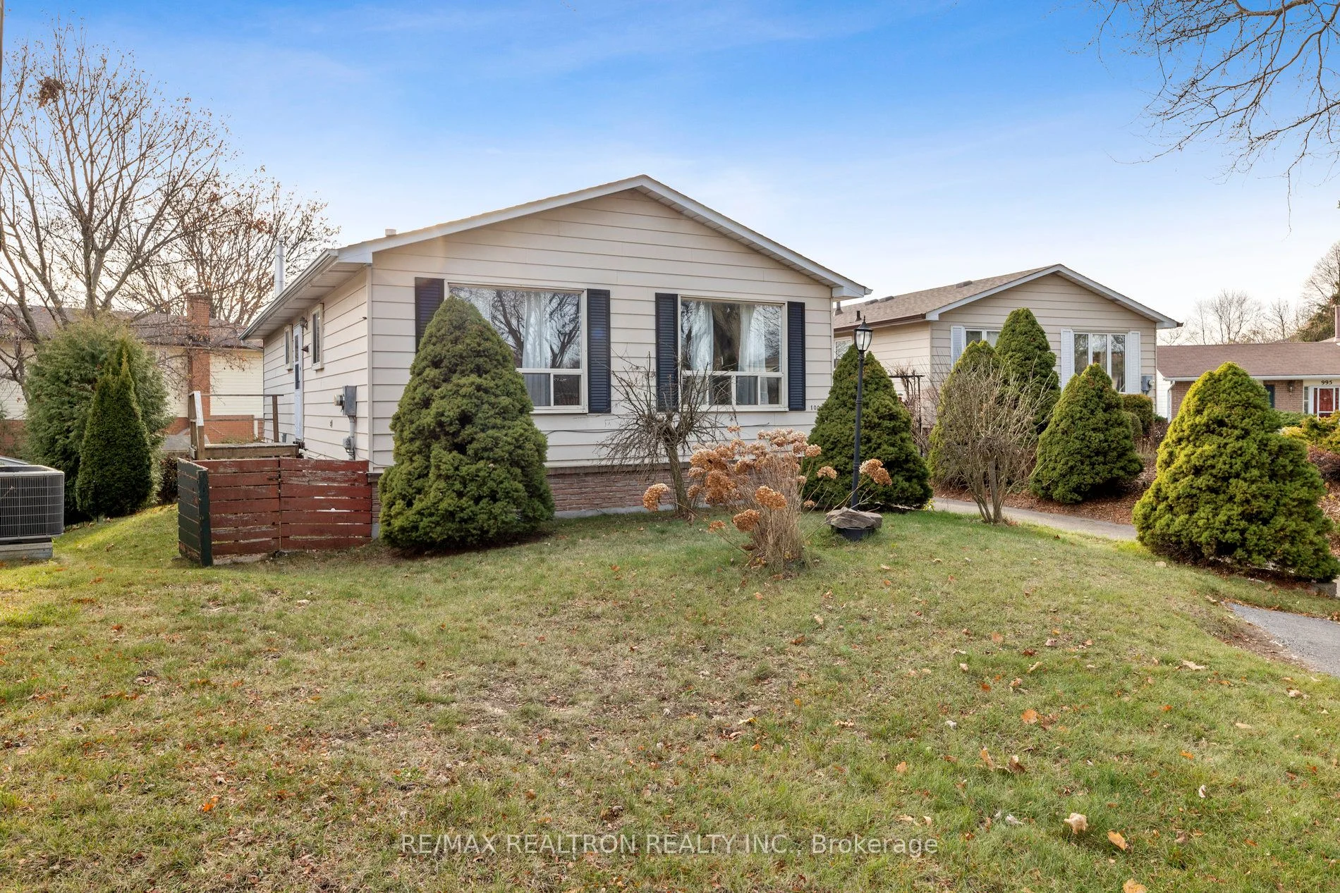 1003 Cardinal Court, Oshawa, ON L1G 6Y3