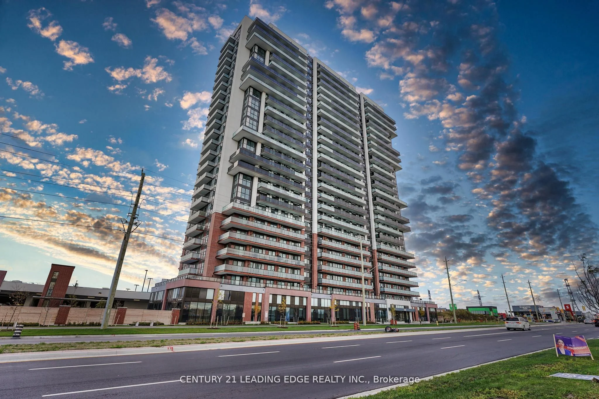 2550 Simcoe Street 2112, Oshawa, ON L1L 0R5