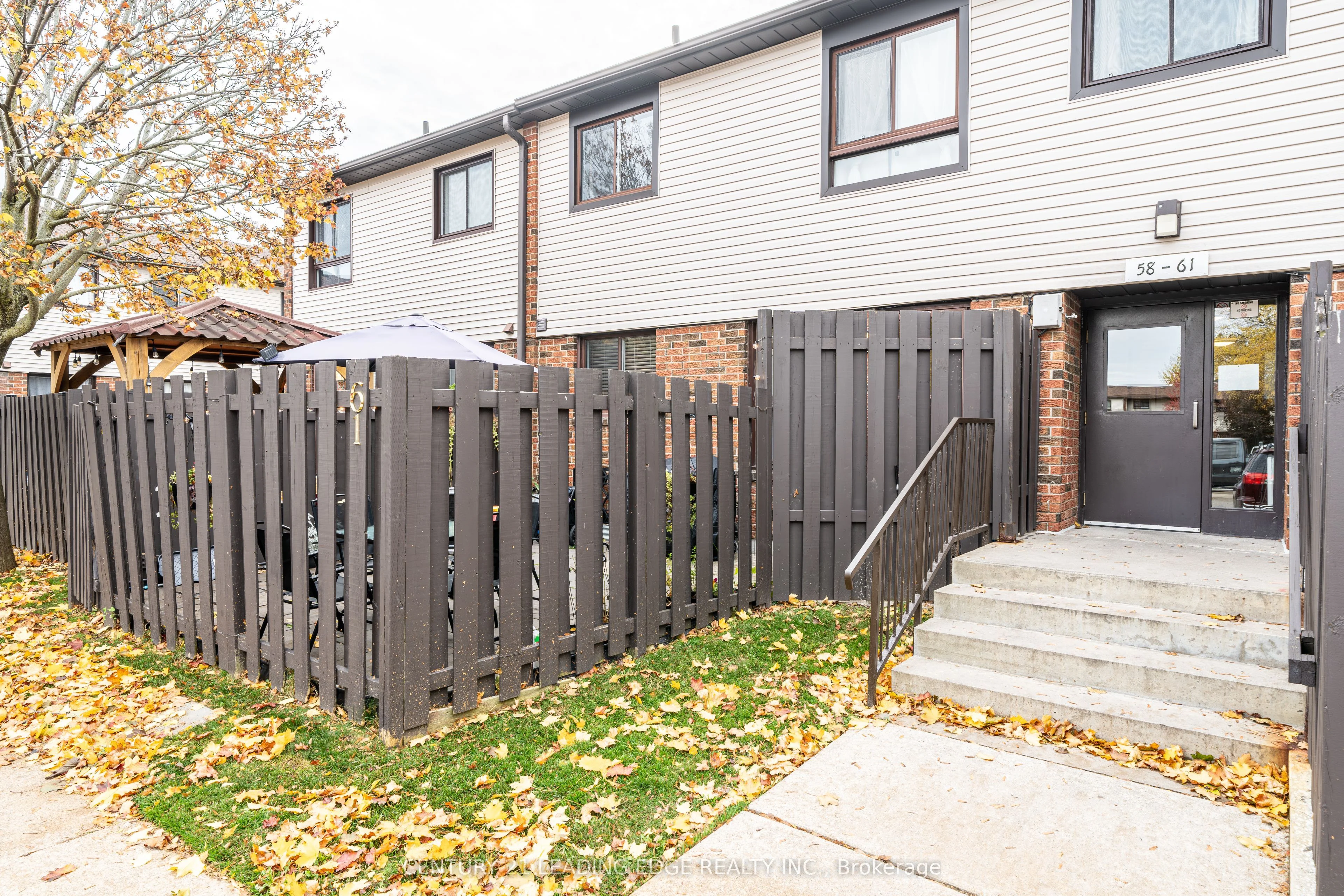 960 Glen Street 61, Oshawa, On L1j 6e8