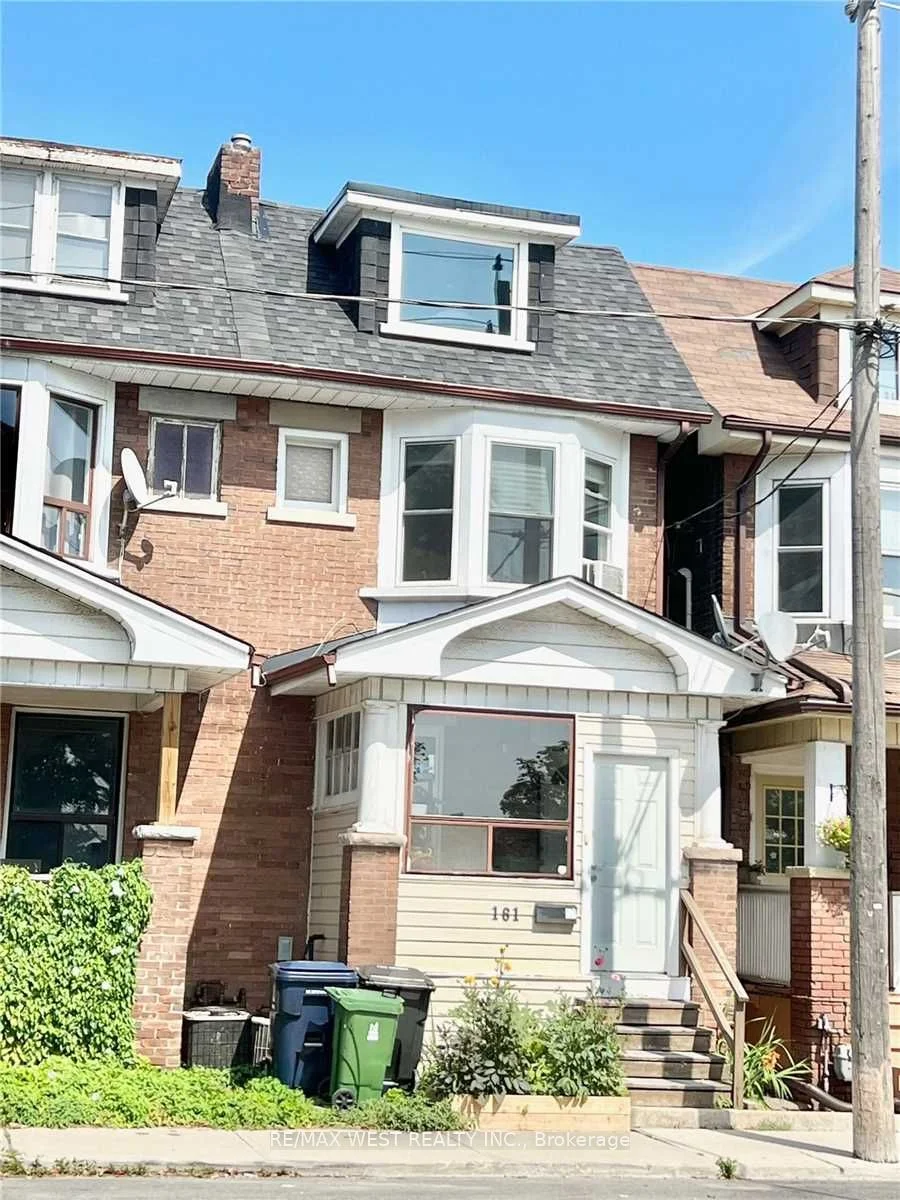 161 Greenwood Avenue Lower, Toronto E01, ON M4L 2P8