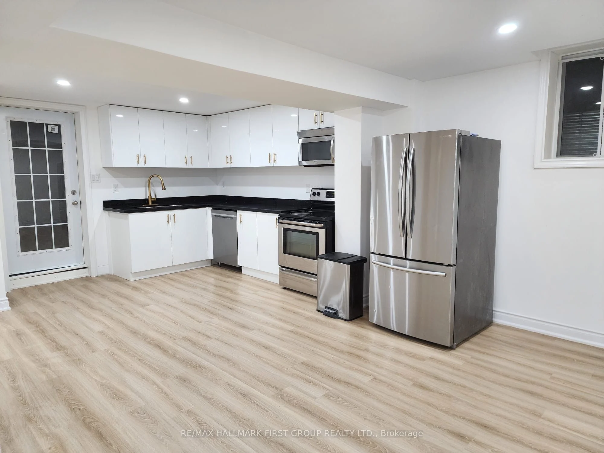337 Old Harwood Avenue Lower, Ajax, ON L1Z 1H9