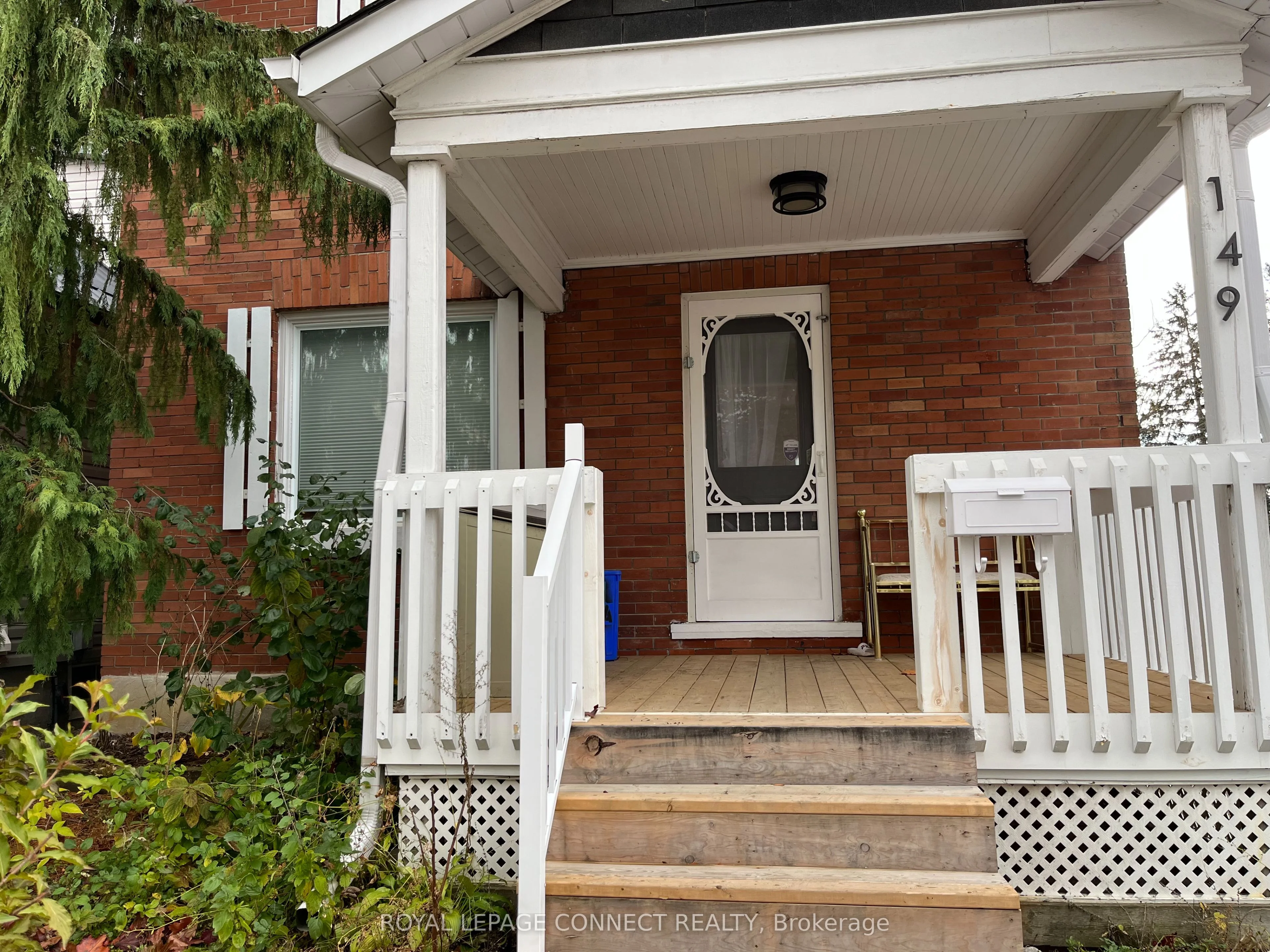 149 Alma Street, Oshawa, ON L1G 2C3