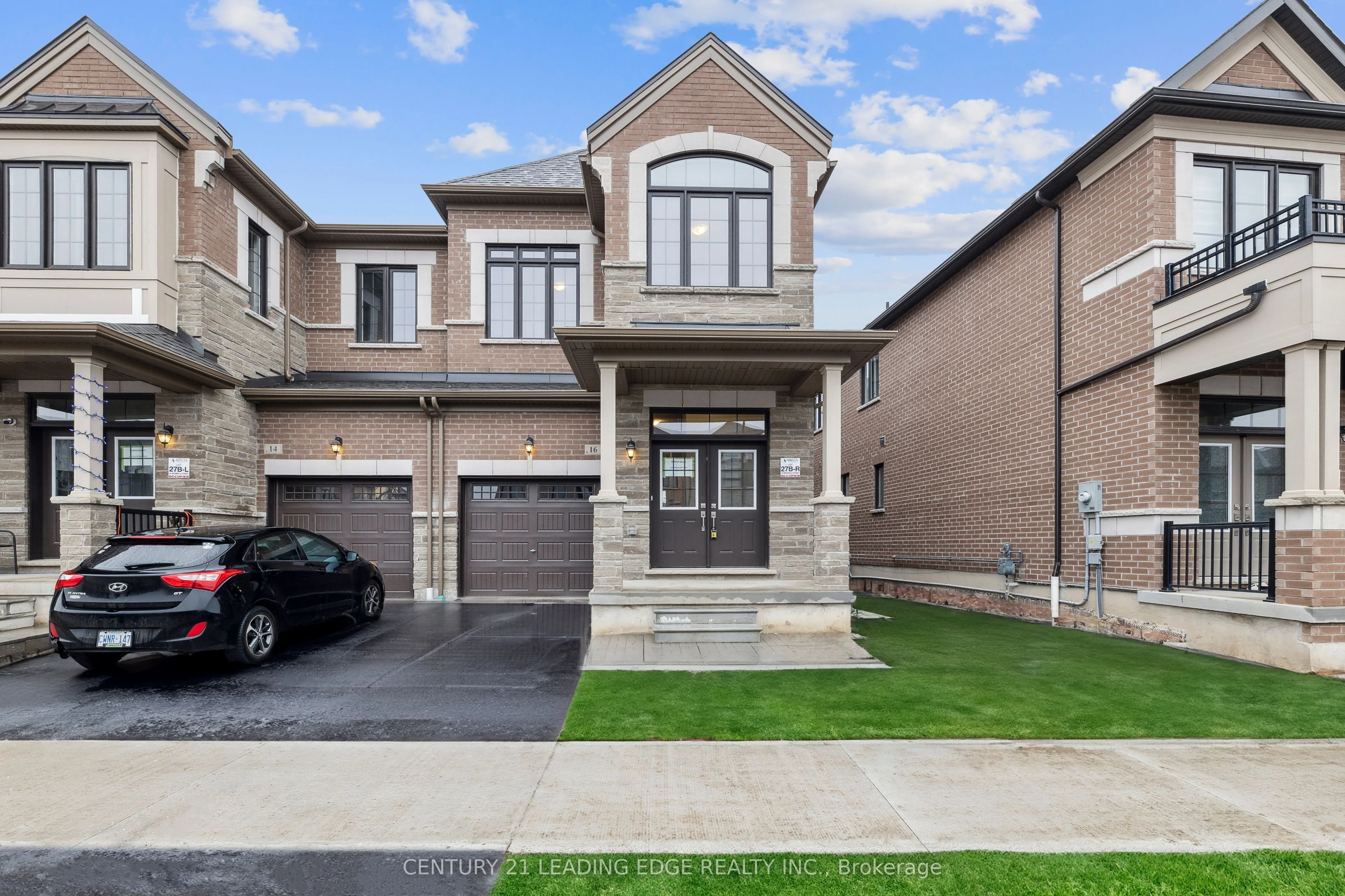 16 Bromfield Street, Whitby, On L1p 0p8
