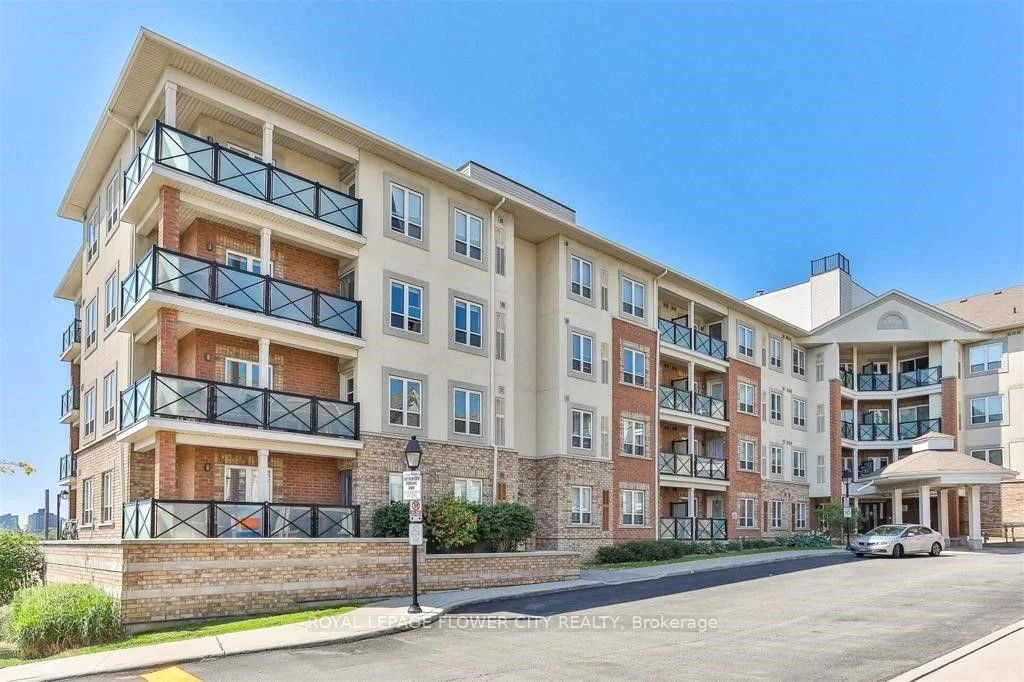 10 Mendelssohn Street 404, Toronto E04, ON M1L 0G7