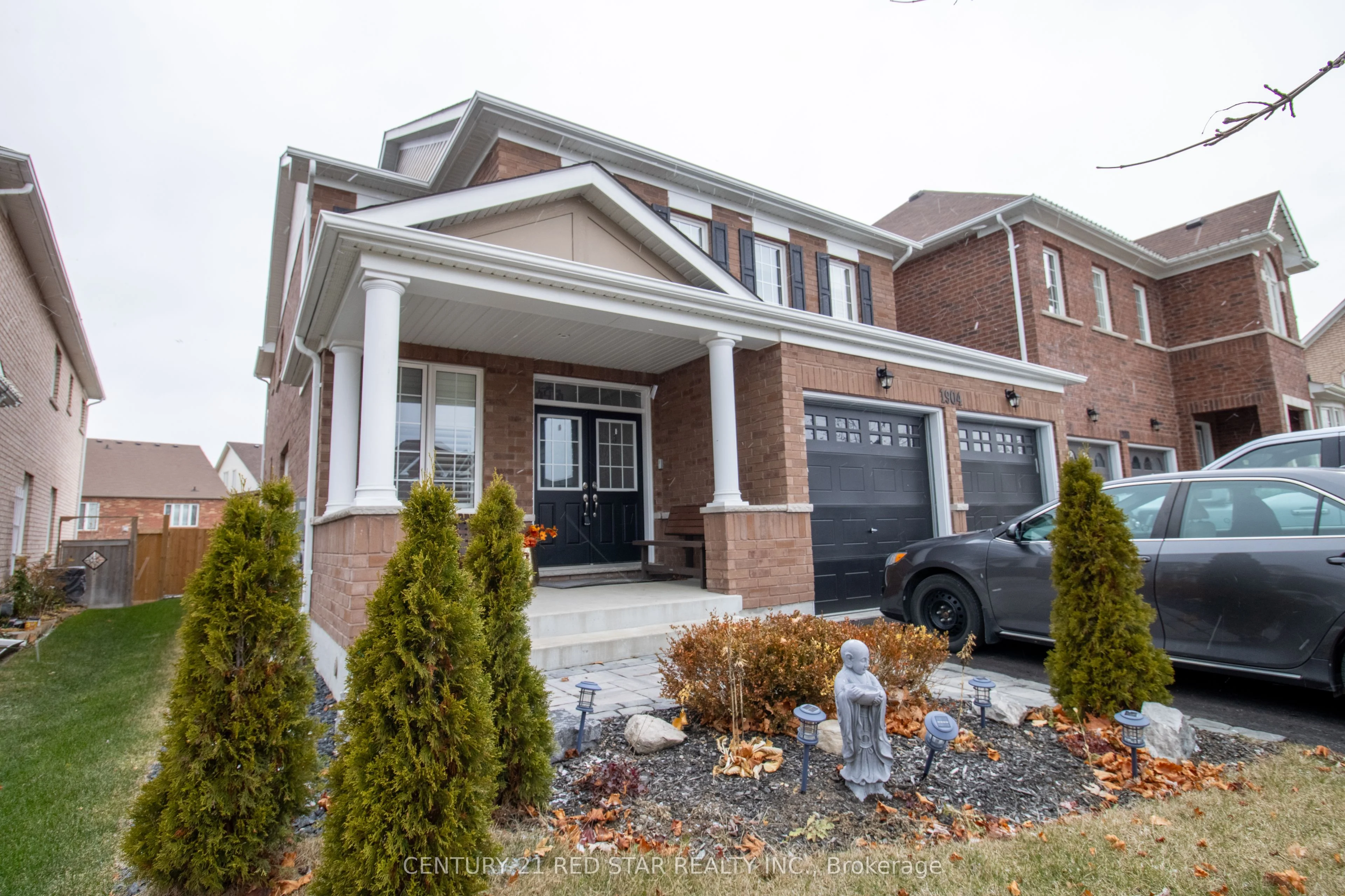 1904 Cheesewright Court, Oshawa, ON L1K 0W9