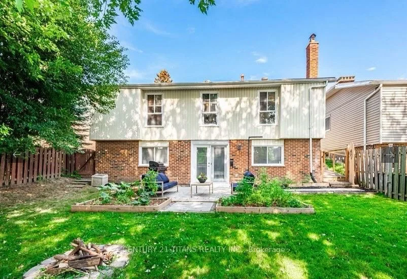 522 Cherryhill Street (Lower), Oshawa, ON L1H 7R8