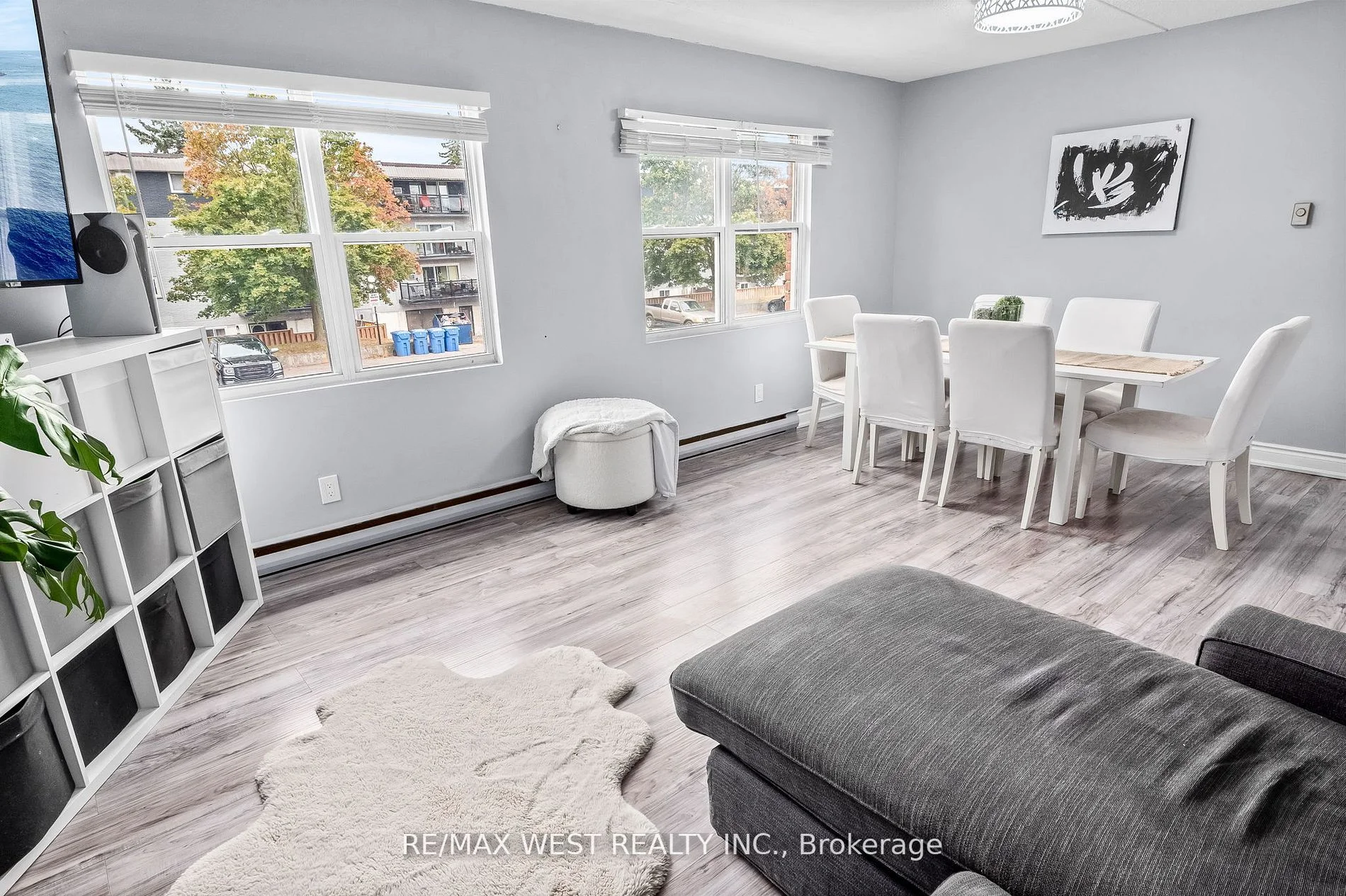 580 Mary Street E 226, Whitby, On L1n 2r3