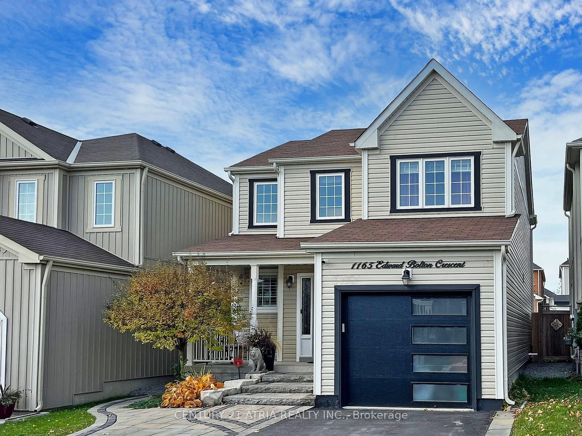 1165 Edward Bolton Crescent, Oshawa, On L1k 0t7