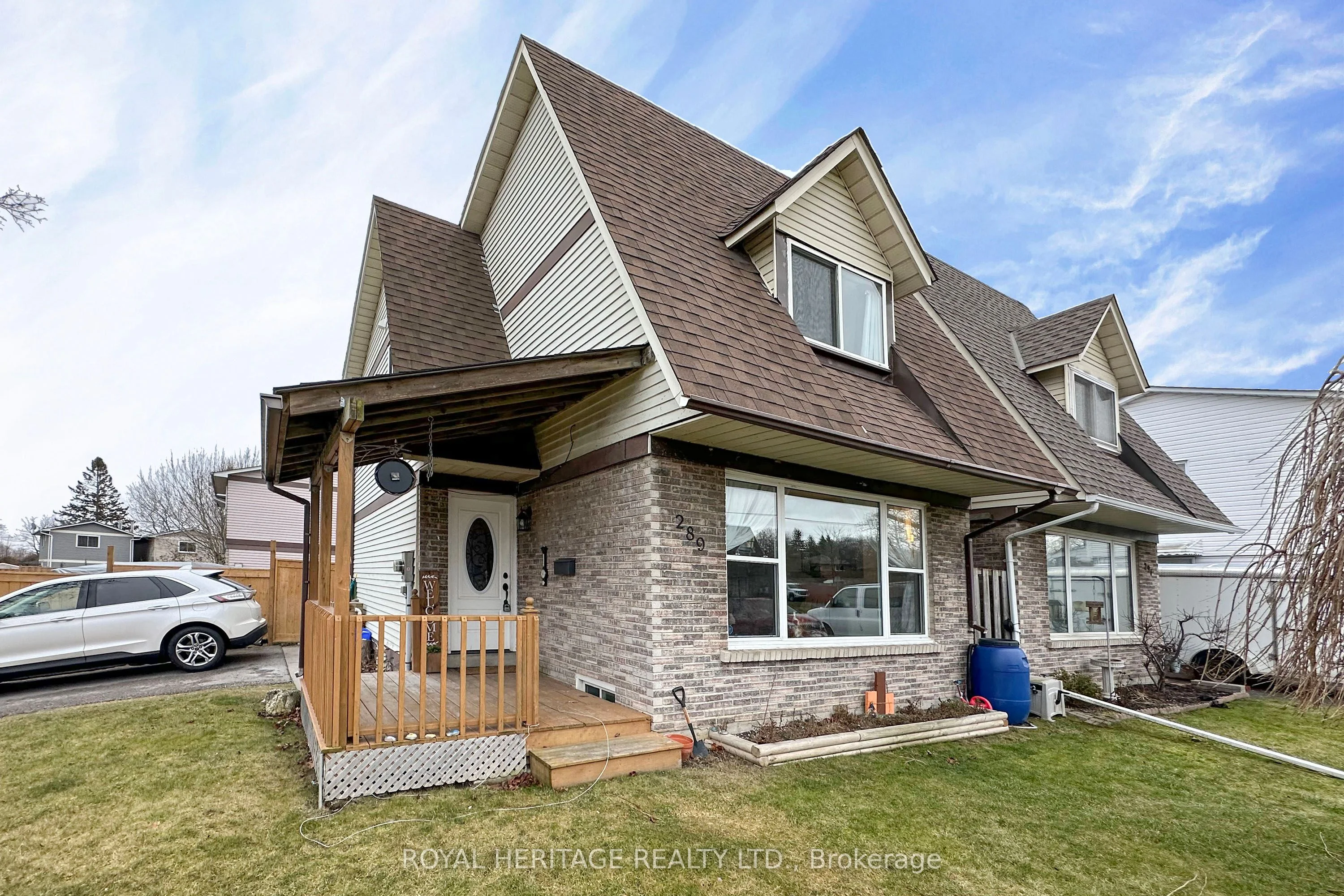 289 Phillip Murray Avenue, Oshawa, On L1j 1h1