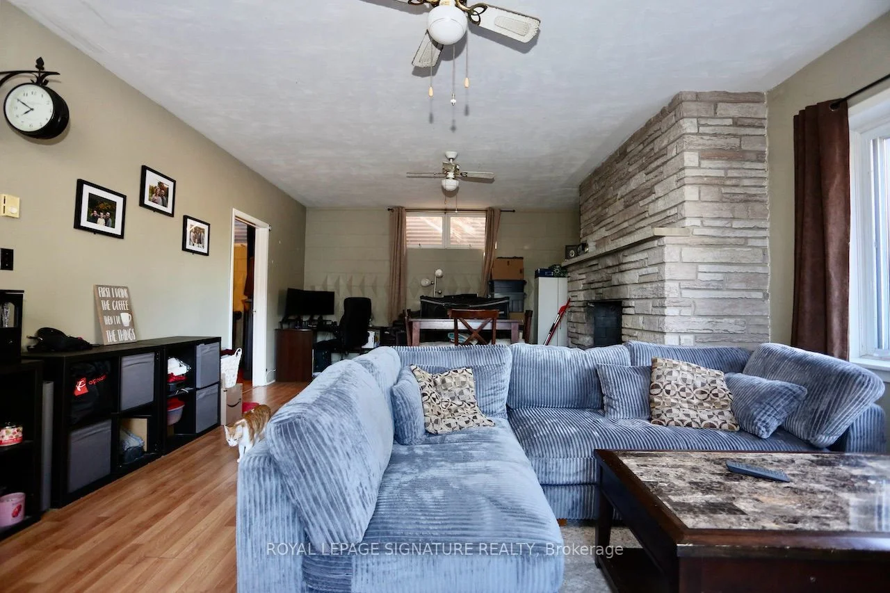 1775 Bowmanville Avenue Aptc, Clarington, On L1c 6n4