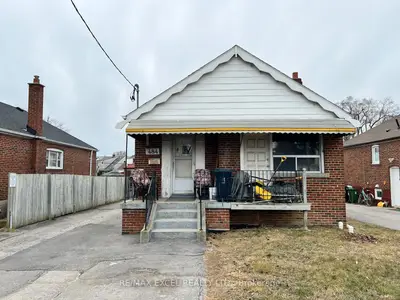 484 Warden Avenue Bsmt, Toronto E06, On M1l 3z1