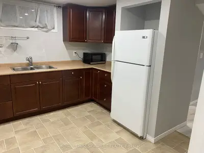 70 Janray Drive Bsmt, Toronto E09, On M1g 1y6