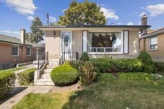 Detached in Toronto