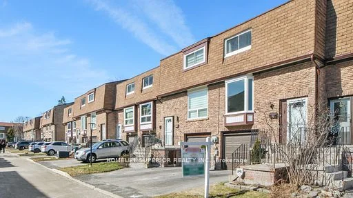 222 Pearson Street 35, Oshawa, On L1g 7c6