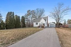 870 Parklane Avenue, Oshawa, On L1g 1n8