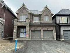 1039 Dyas Avenue, Oshawa, ON L1L 0V4