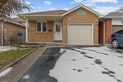 Detached in Oshawa