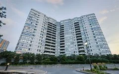 160 Alton Towers Circle 1705 B2, Toronto E07, On M1v 4x7