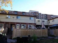 255 Porter Street 11, Oshawa, On L1j 1n3