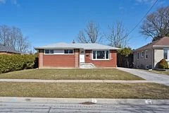 116 Pontiac Avenue, Oshawa, On L1g 3m2