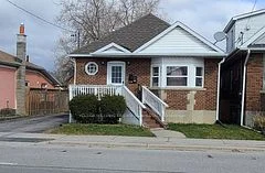 201 Celina Street BSMT, Oshawa, ON L1H 4N7