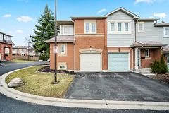 1801 Nichol Avenue E 4, Whitby, On L1n 9k1