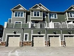 2500 Hill Rise Court 47, Oshawa, ON L1L 0M6