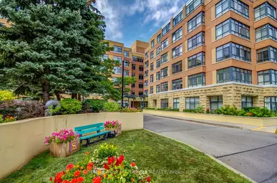 115 Bonis Avenue 115, Toronto E05, ON M1T 3S4