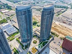 125 Village Green Square 1405, Toronto E07, ON M1S 0G4