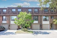 229 Jeffery Street 33, Whitby, On L1n 6e4