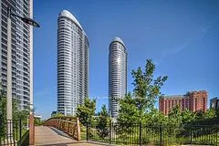 135 Village Green Square 1526, Toronto E07, ON M1S 0G4
