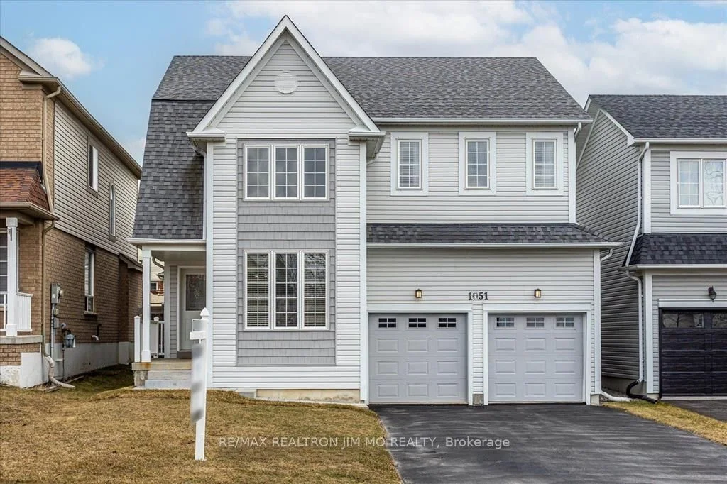 1051 Songbird Drive, Oshawa, ON L1K 2Z1