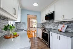 380 Burnley Court, Oshawa, ON L1G 7G6