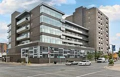 44 Bond Street W 806, Oshawa, On L1g 6r2