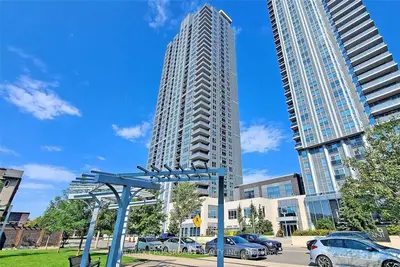 275 Village Green Square 2022, Toronto E07, On M1s 0l8