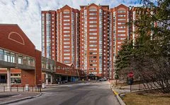2460 Eglinton Avenue E 709, Toronto E08, On M1k 5j7