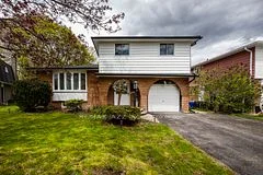 12 Lorraine Court, Clarington, On L1c 3l6