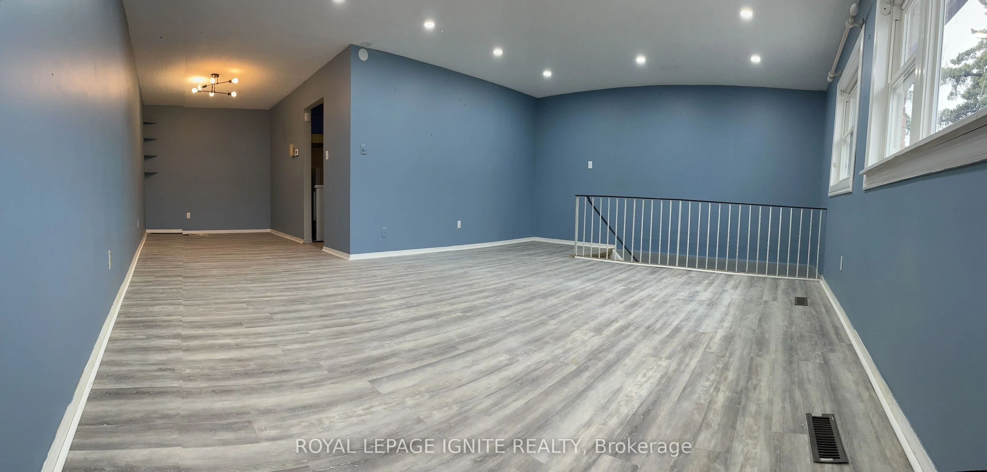 1389 Palmetto Drive, Oshawa, On L1k 1n1