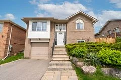 11 Visser Court, Whitby, On L1n 9a6
