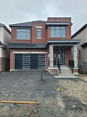 2081 Chris Mason Street, Oshawa, ON L1H 7K5
