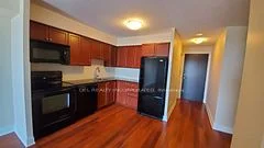 125 Village Green Square 3811, Toronto E07, On M1s 0g3